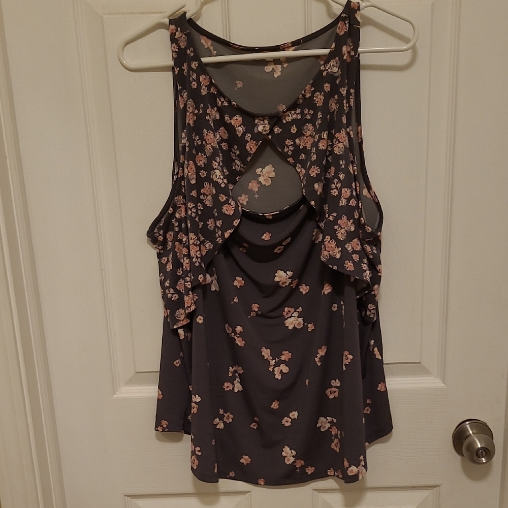 Floral Sleeveless Top - Black and Pink